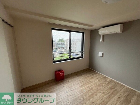 グローリオシェルト志村坂上の物件内観写真